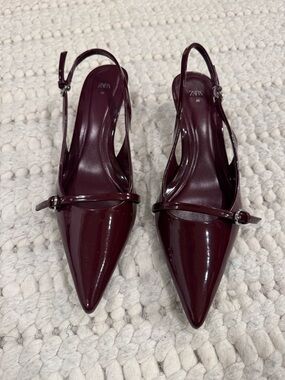 Zara | Burgundy Pointed Slingback Heel in 36/6